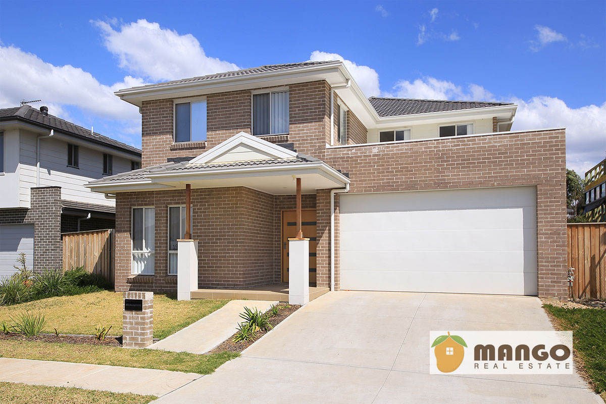 19 Burringoa Crescent, Colebee