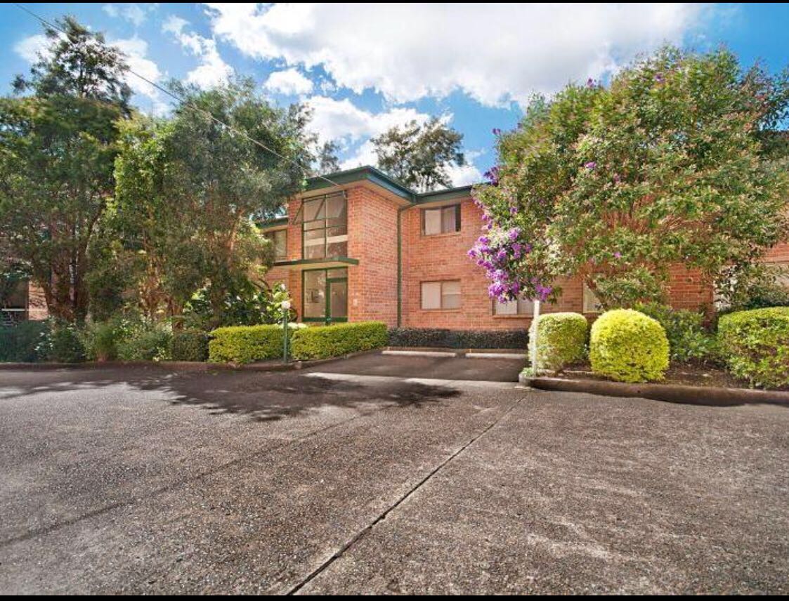 11/14 Edensor Street, Epping