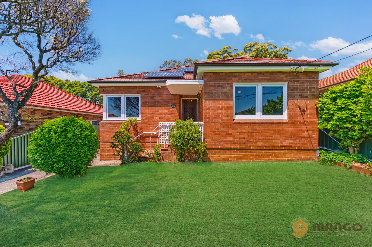 23 New England Drive, Kingsgrove