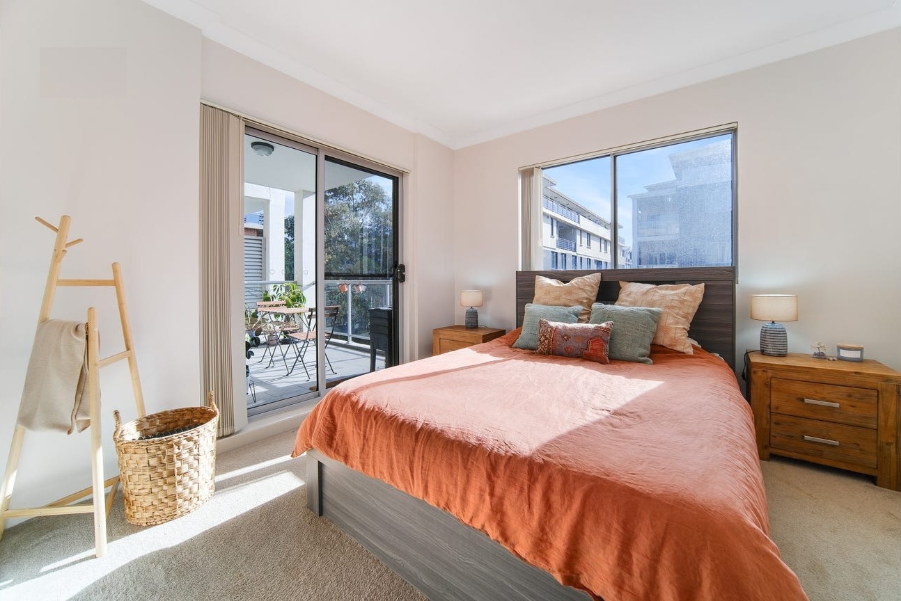 24/2 Porter Street, Ryde
